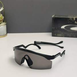 Picture of Oakley Sunglasses _SKUfw66124322fw